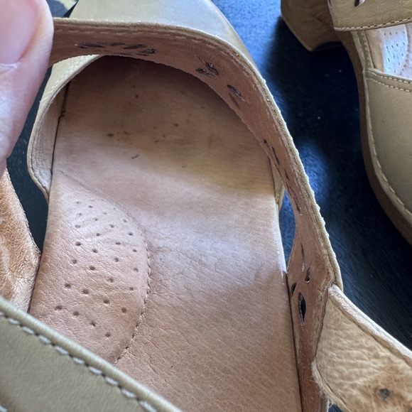 Women’s Dansko Tan Leather Slingback Clog with Floral Cutouts - Picture 8 of 9